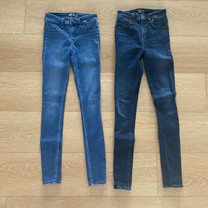 2 Pairs of Skinny Jeans
